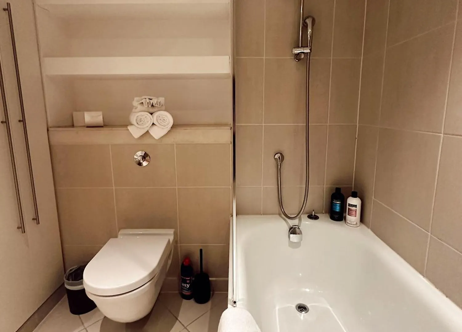 Modern 2Bed-2Bath Apartment London