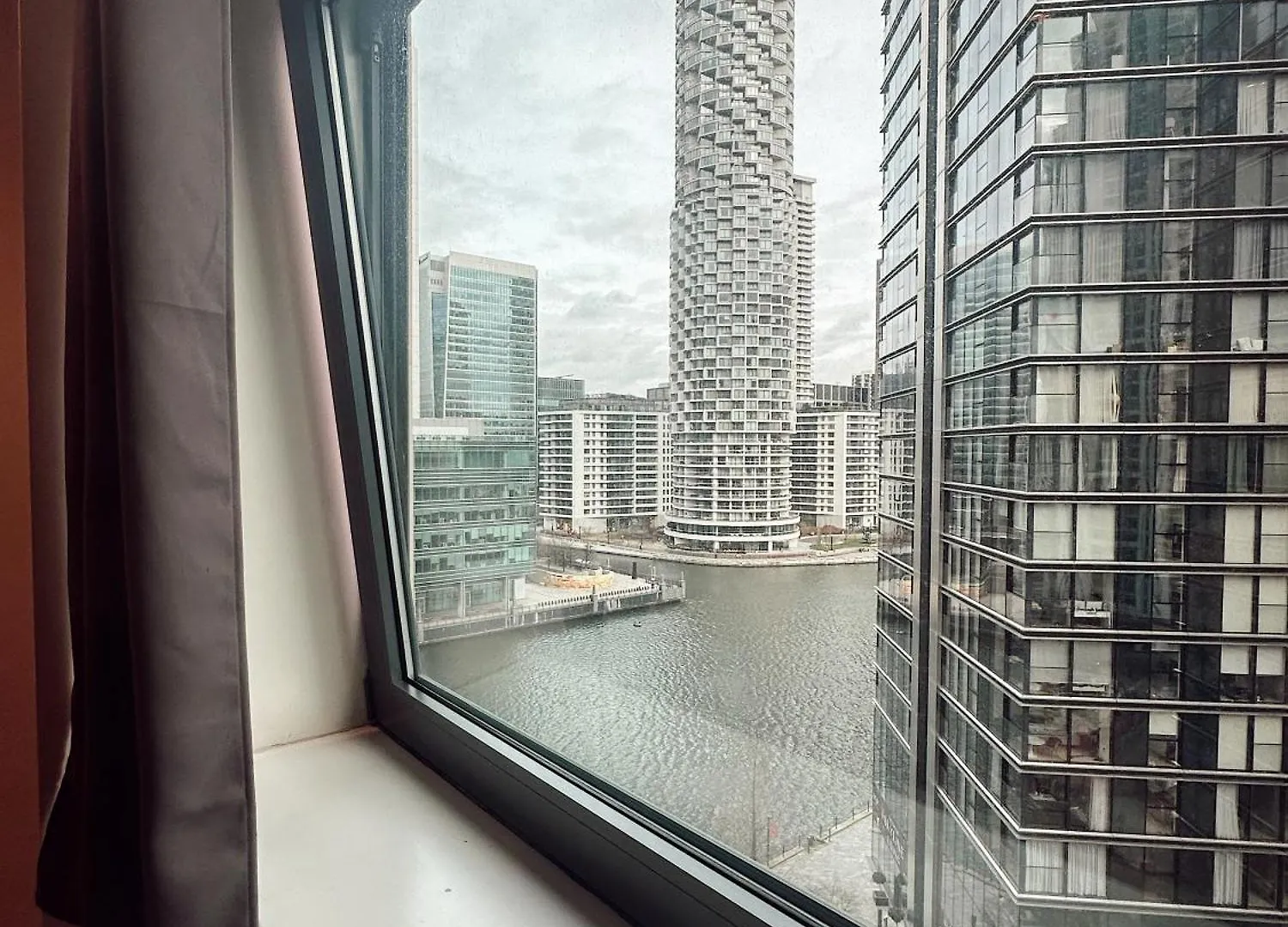 Modern 2Bed-2Bath Apartment London