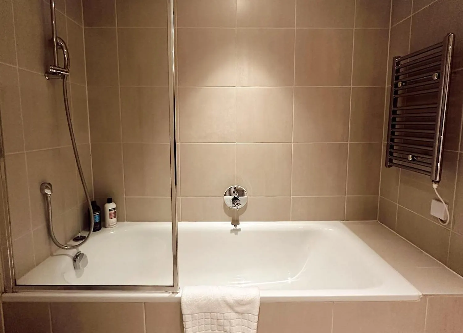 Modern 2Bed-2Bath Apartment London